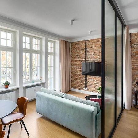 פוזנן Apartament Aleja 22 מראה חיצוני תמונה