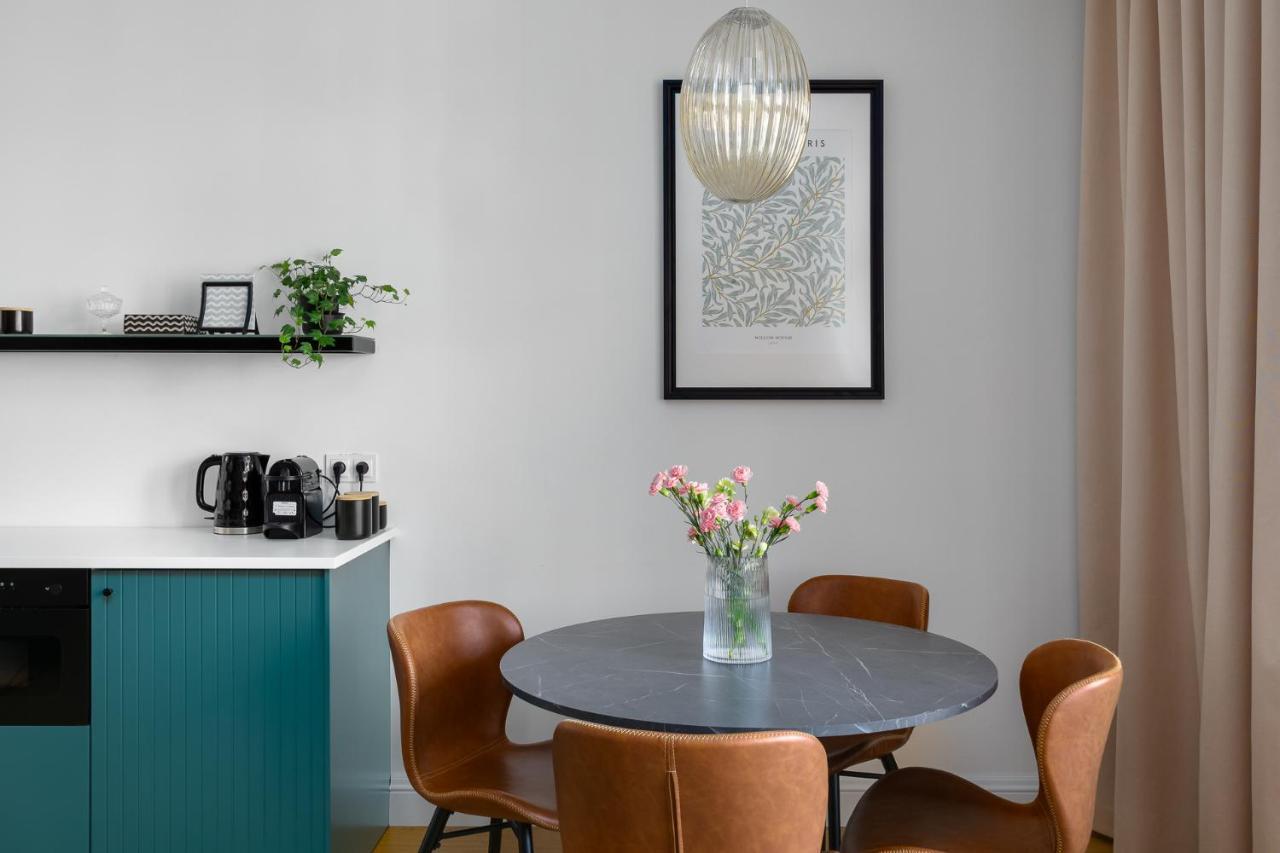 פוזנן Apartament Aleja 22 מראה חיצוני תמונה